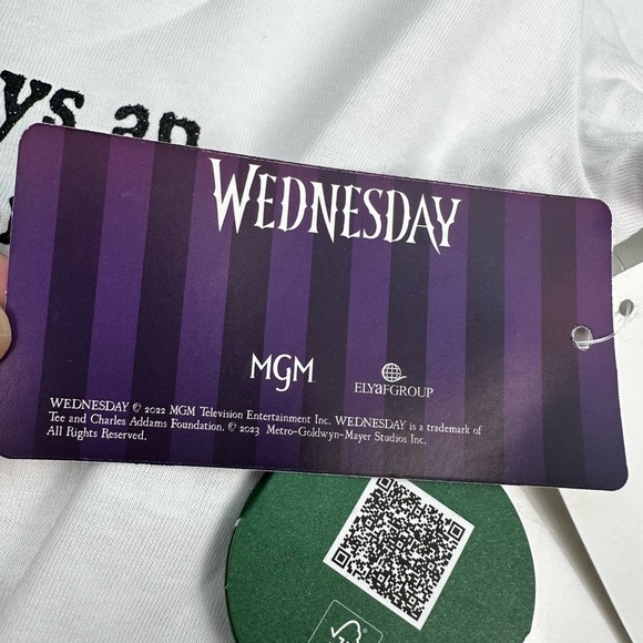 Wednesday Graphic top t-shirt, size 11-12Y, brand C&A, New with tags - Picture 8 of 8